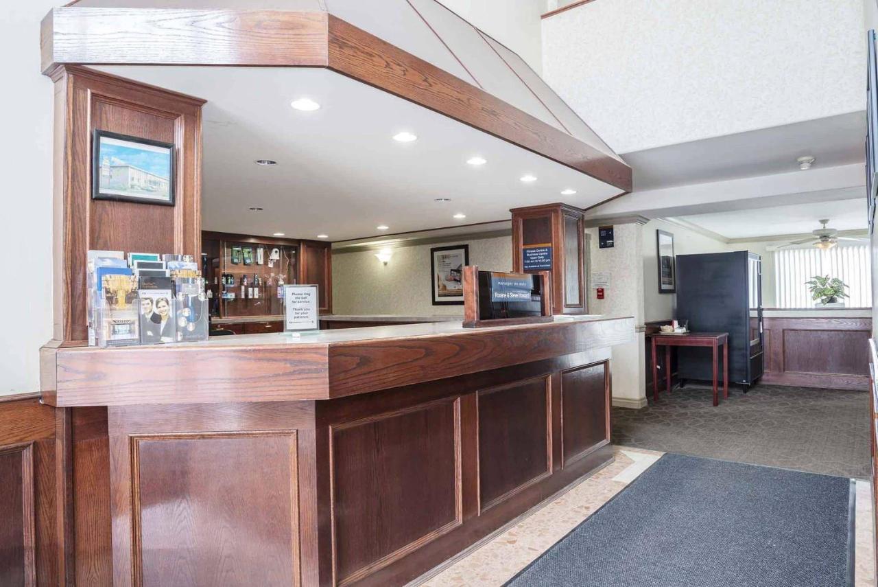 Sandman Inn Smithers Exteriér fotografie